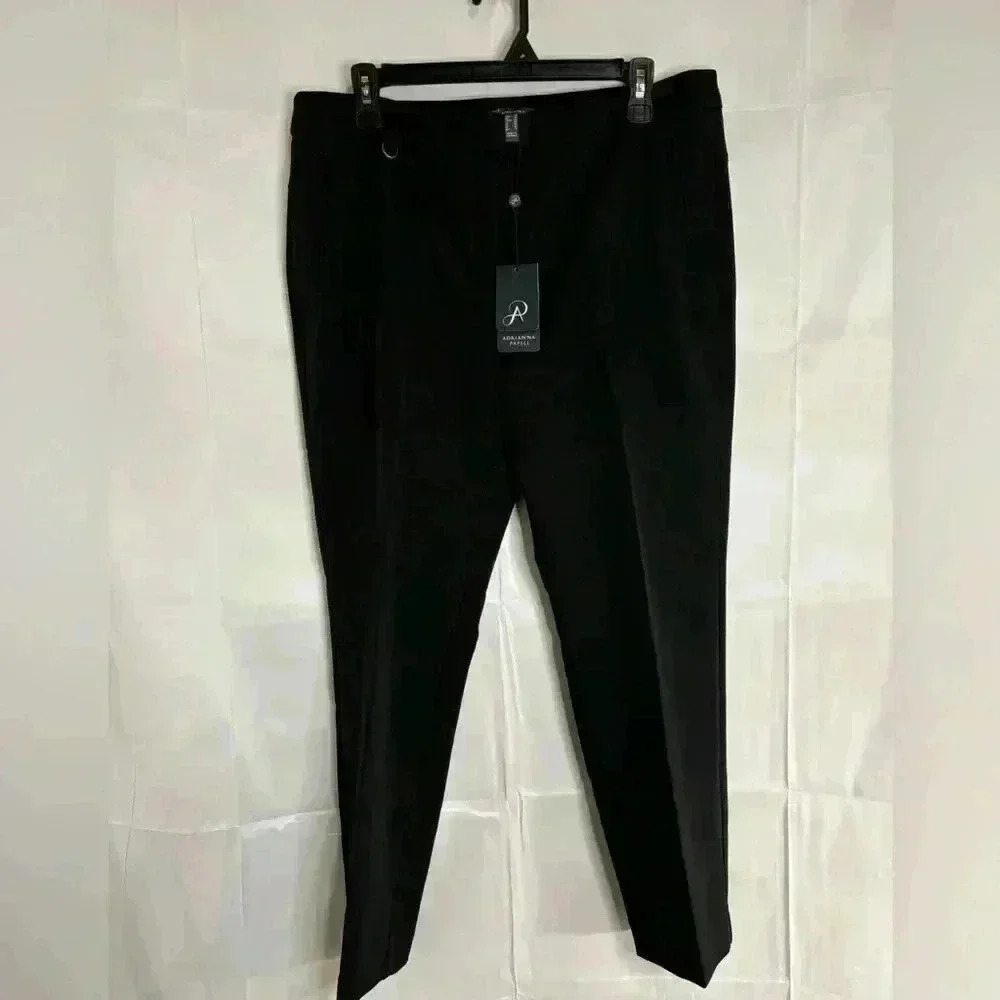 New with tags, womens size 12 Adrianna papell brand stretch pants, #D183